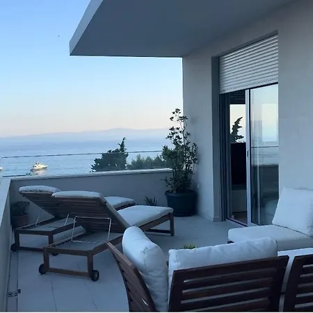 Splendid View *