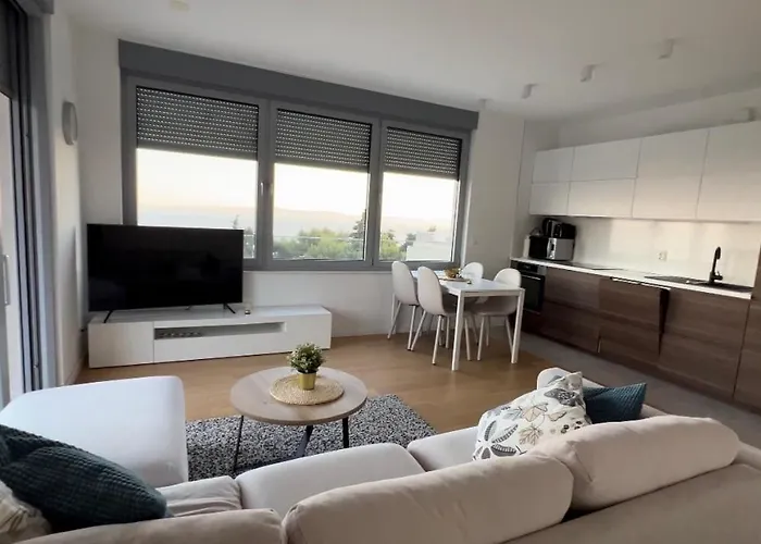 Splendid View Apartment *